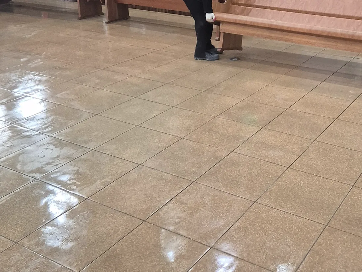 양양군 손양면 예배당 방송실 장비 주변 정밀 위생청소 사례 - 행진크린