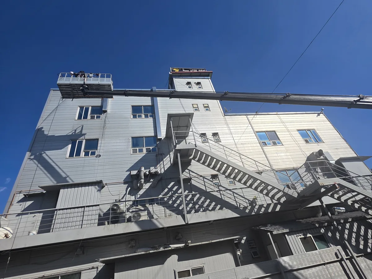 철원군 임남면 건물 화장실 세면대 살균 위생청소 사례 - 행진크린